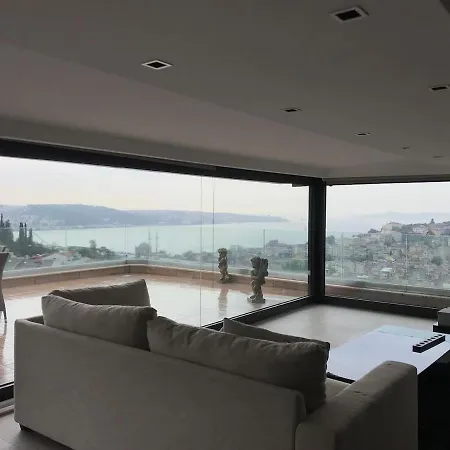 Booking's Best. Bosphorus View 450sq Meter イスタンブール